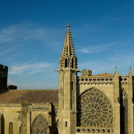 Au Doux Clocher Pieusse Exterior foto